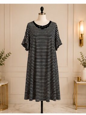 Black & White Striped T-Shirt Dress